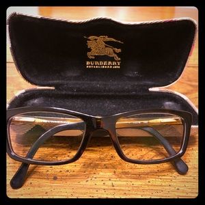 Burberry Eye glasses 👓